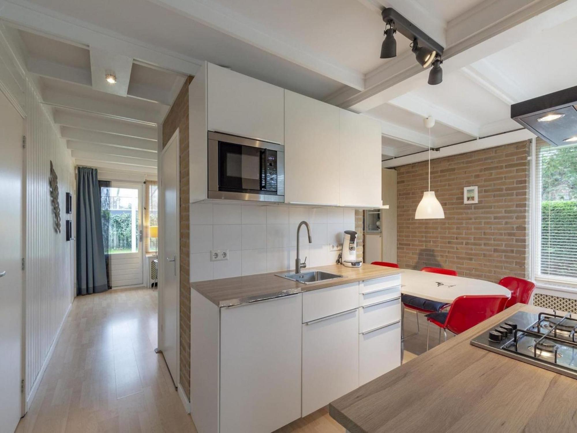 Attractive Holiday Home Close To Beach Sint Maartensvlotbrug Exterior photo